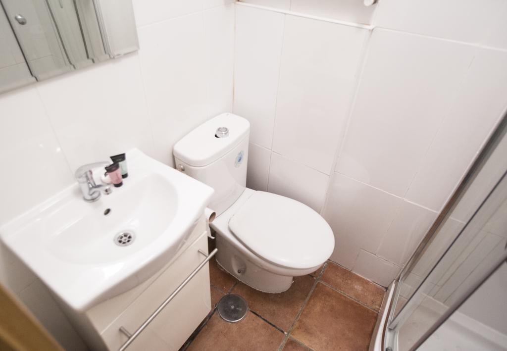 Apartment Velarde 12 *