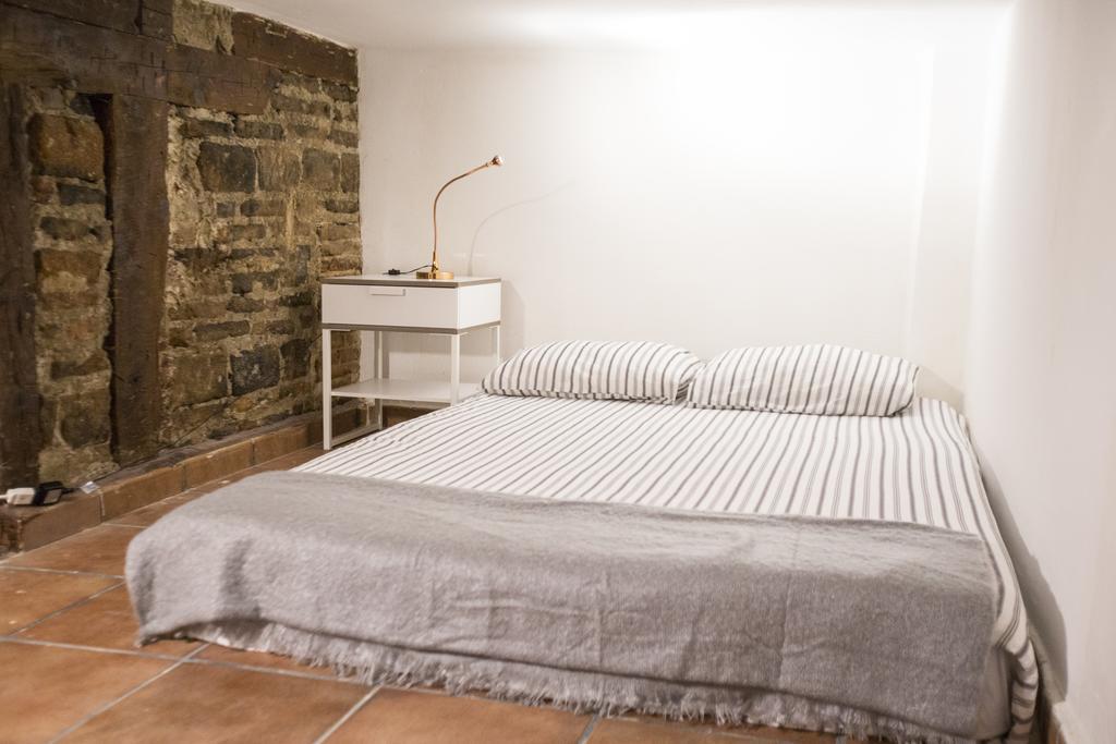 Velarde 12 Apartment Madrid
