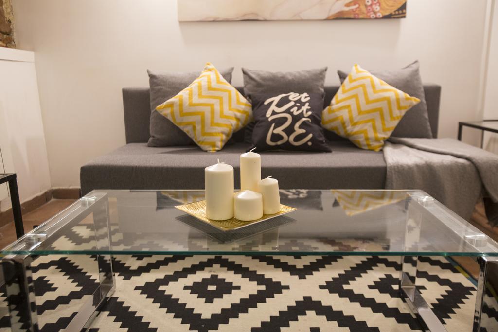 Apartment Velarde 12 Madrid